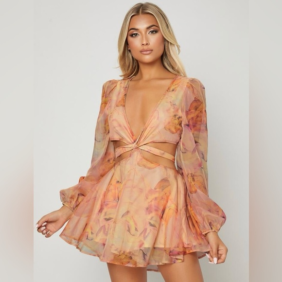 SHEIN X KAREN BARRERA VCAY Lantern Sleeve Knot Cutout Waist Chiffon Romper.XS. - Picture 2 of 7